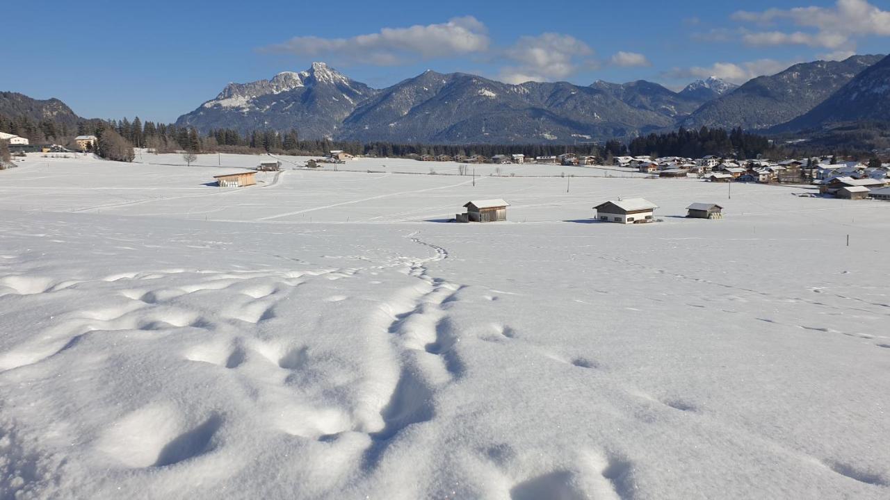 Anita'S Ferienwohnung Nahe Neuschwanstein รอยท์เทอ ภายนอก รูปภาพ